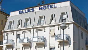 hotel_blues_featured